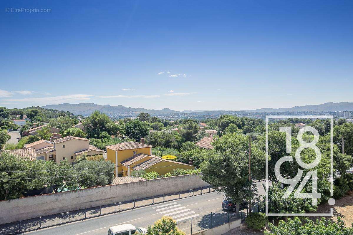 Appartement à MARSEILLE-13E