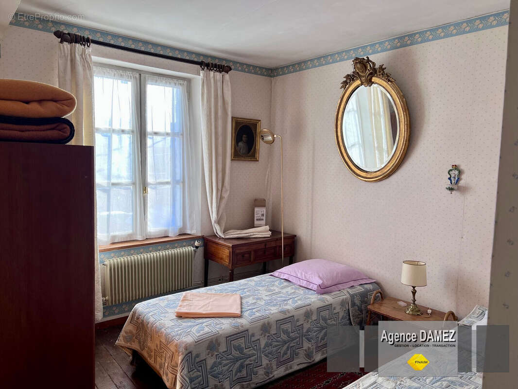 Maison ancienne - Proche Dourdan - Jardin - Dépendance - mode de vie de plain-pied - 6 pièces 150 m² - photo 12