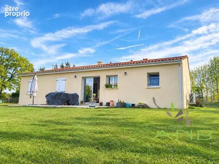 Maison 3 pièces 82 m² à vendre à Eymouthiers (16220) - photo 2