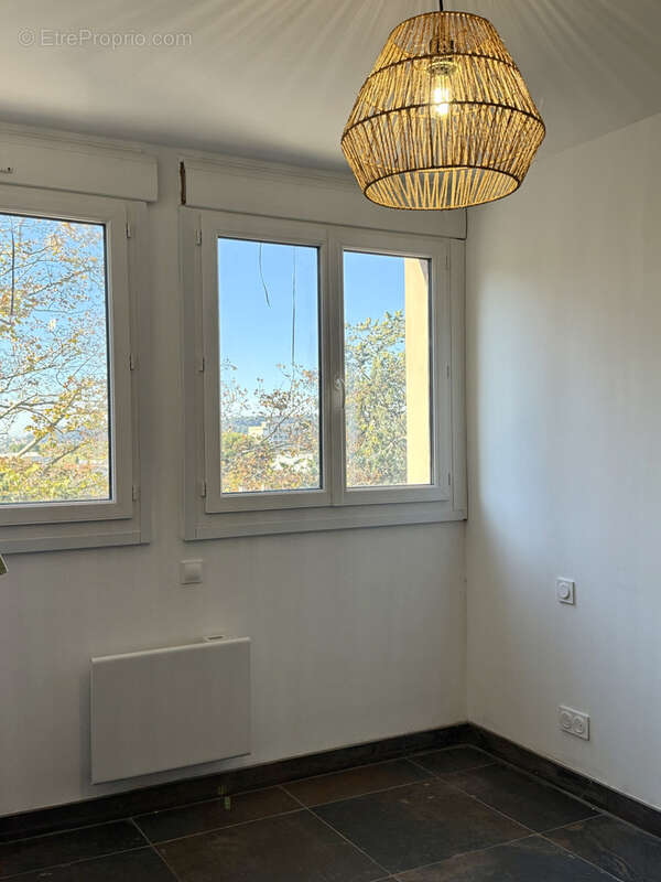 Appartement à MARSEILLE-11E