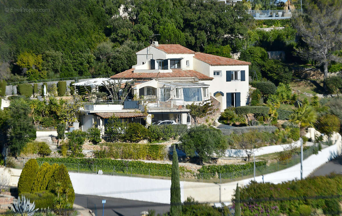 Maison à FREJUS