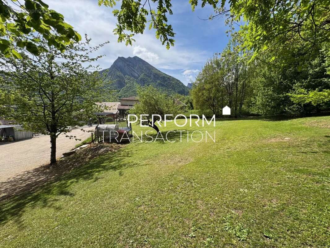 Maison à SAINT-PAUL-DE-VARCES