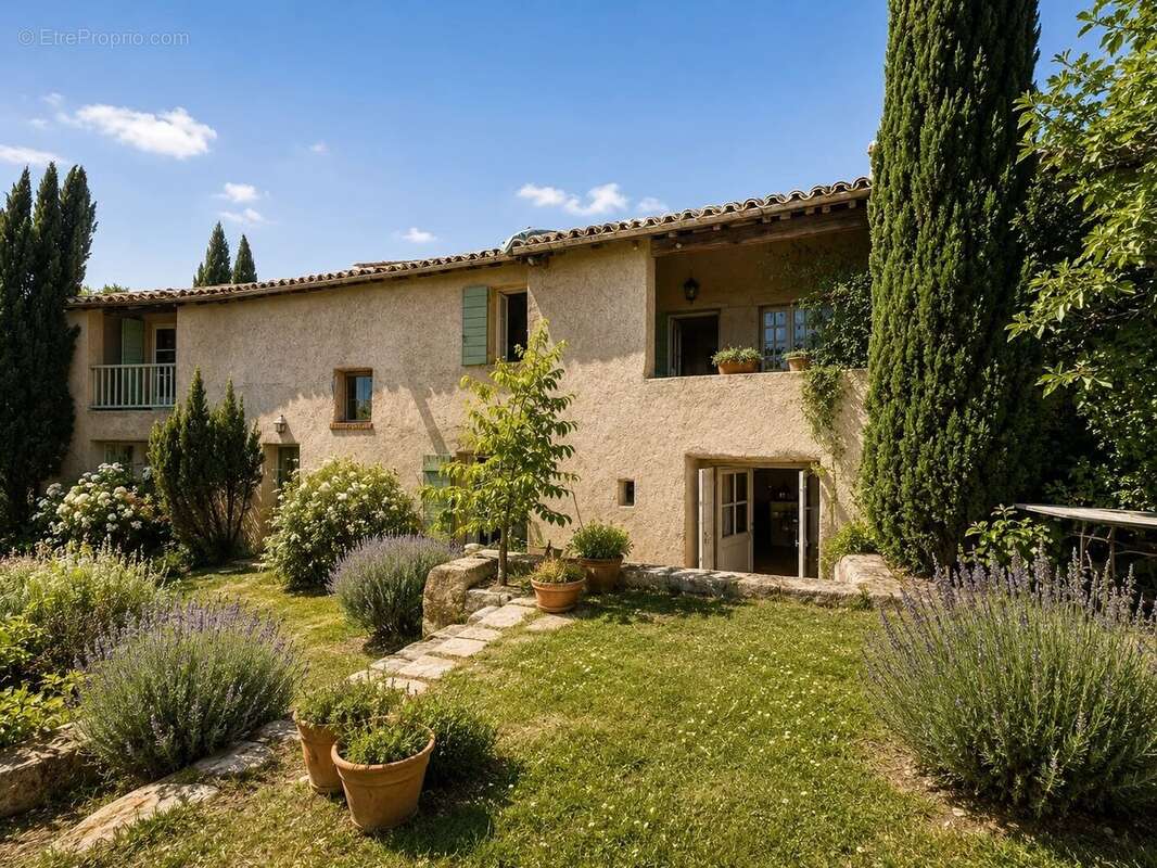Maison à LENTILLY