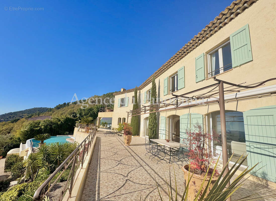 Maison à SPERACEDES