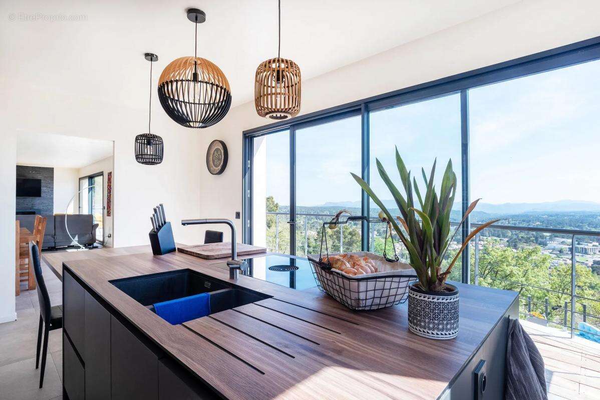 Maison à DRAGUIGNAN