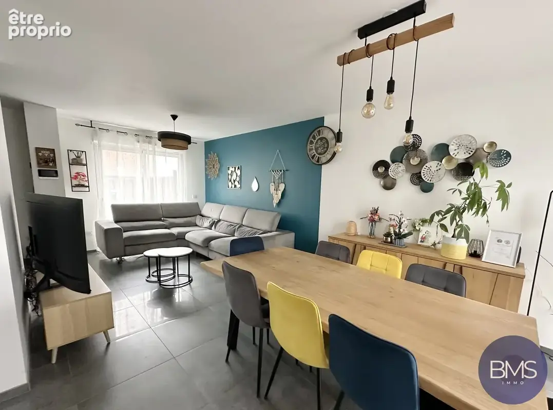 Photo Maison à Mouchin au prix de 359 000€