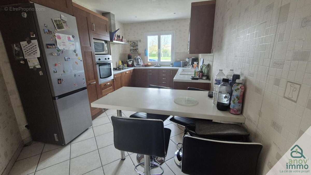 Maison à VOEUIL-ET-GIGET