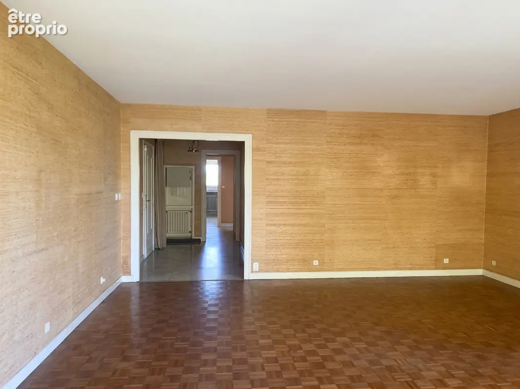 Nantes Appartement T5 guist'hau, ascenseur, parking et cave - photo 4