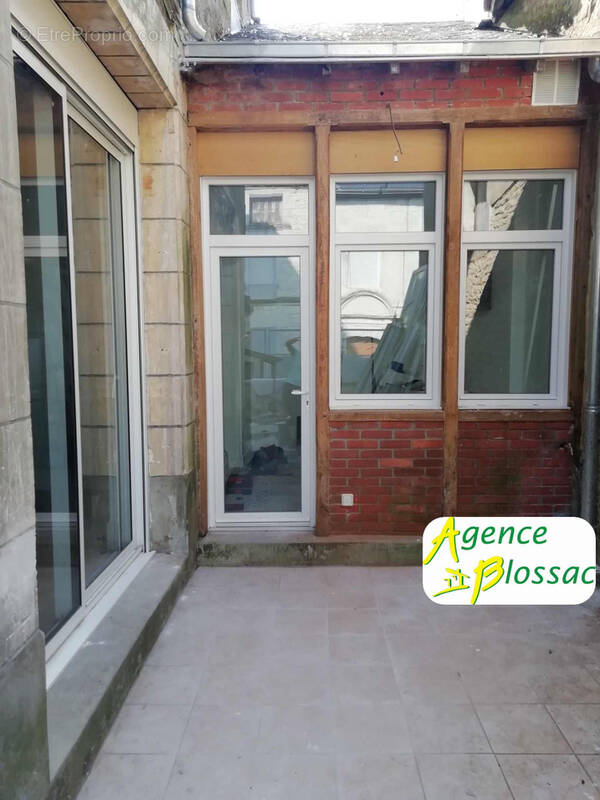 Appartement à MIREBEAU
