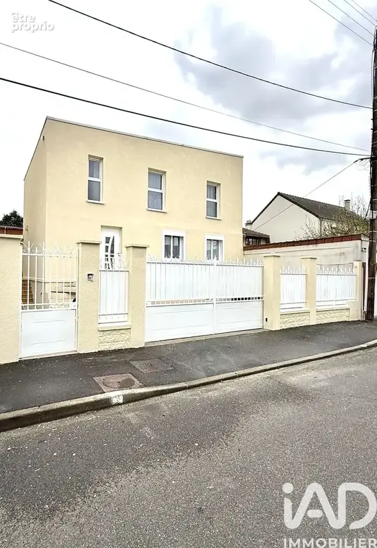 Photo 1 - Maison à PARAY-VIEILLE-POSTE
