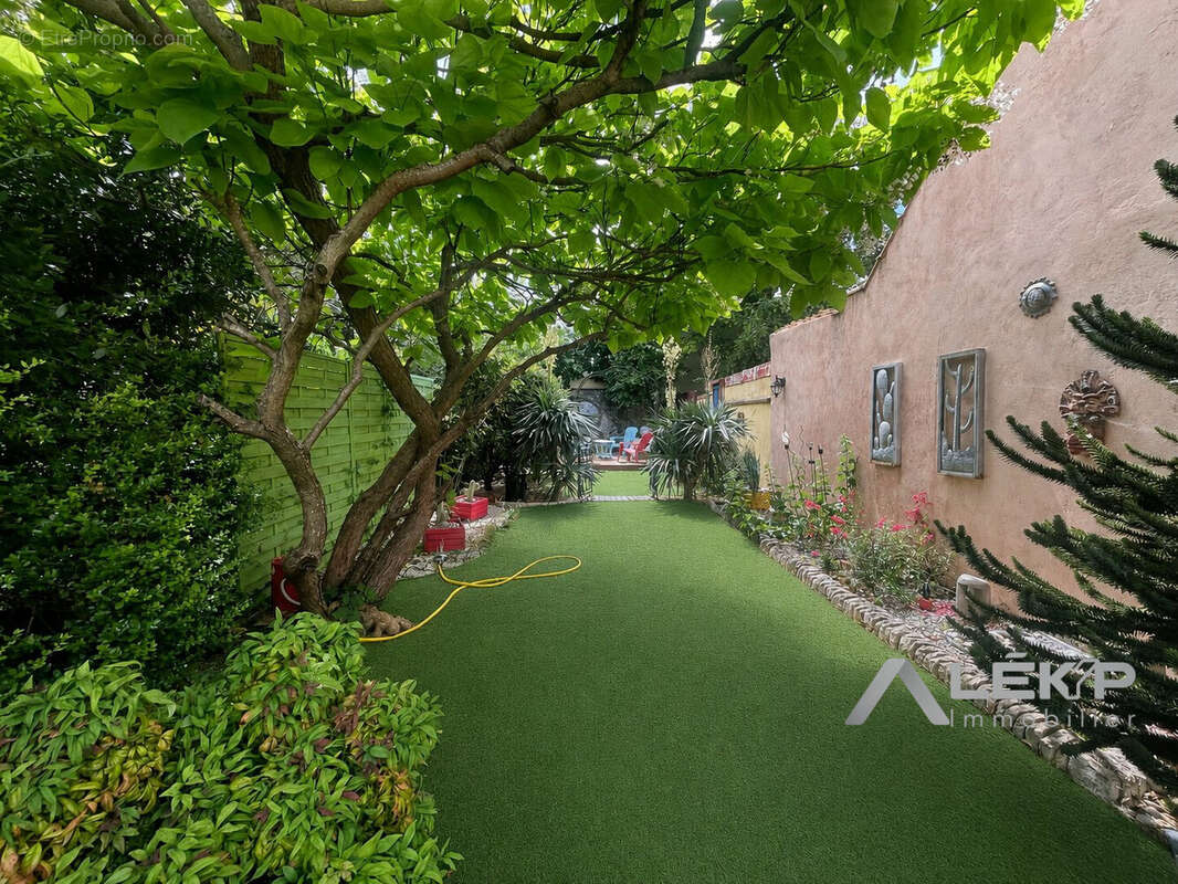 Maison 137 m² à Nanterre  - photo 3