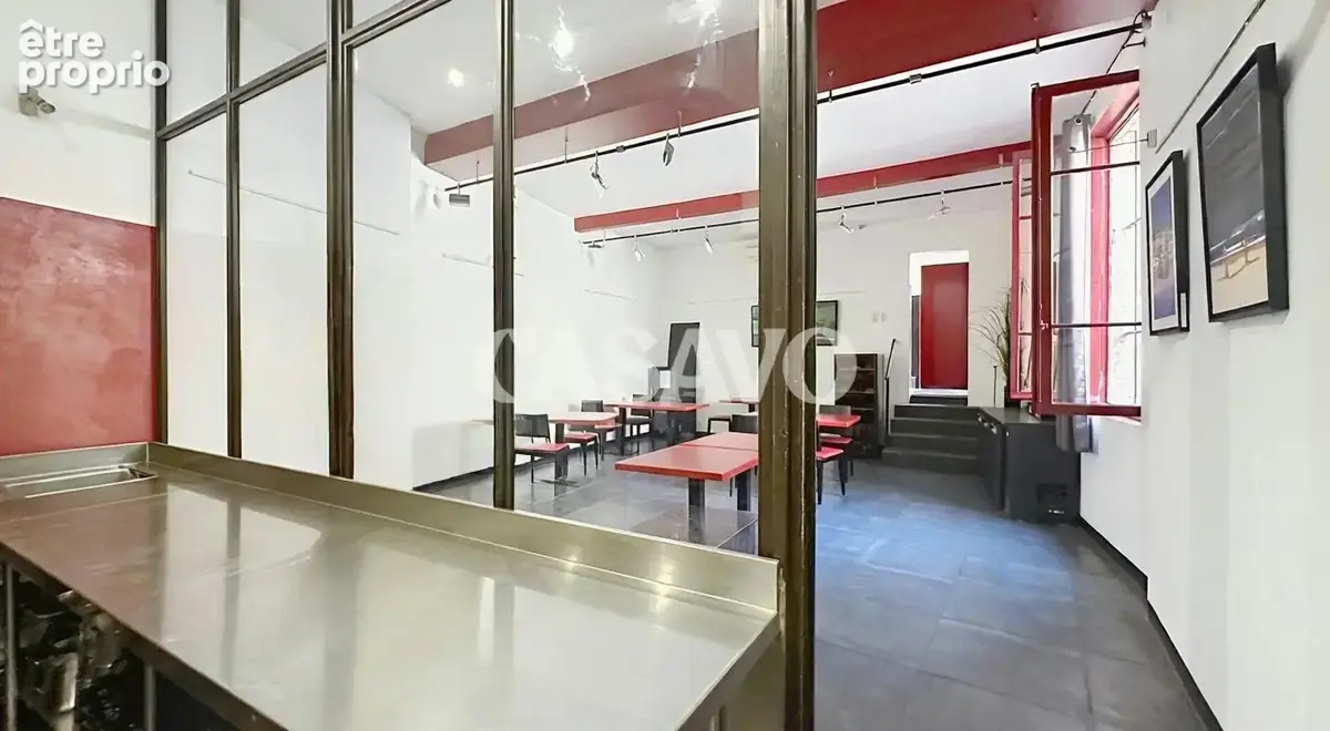 Vente Maison de ville 4 pièces de 160m² - 13200 Arles - photo 3