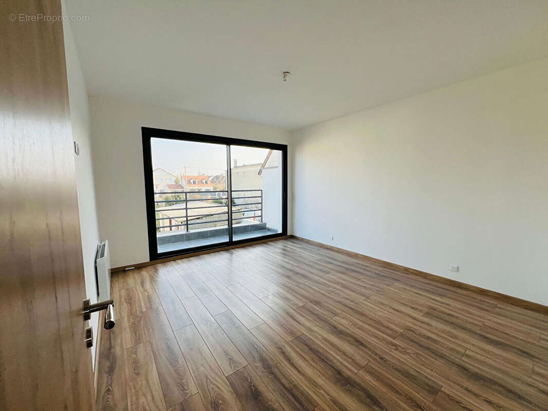 Maison à CONFLANS-SAINTE-HONORINE