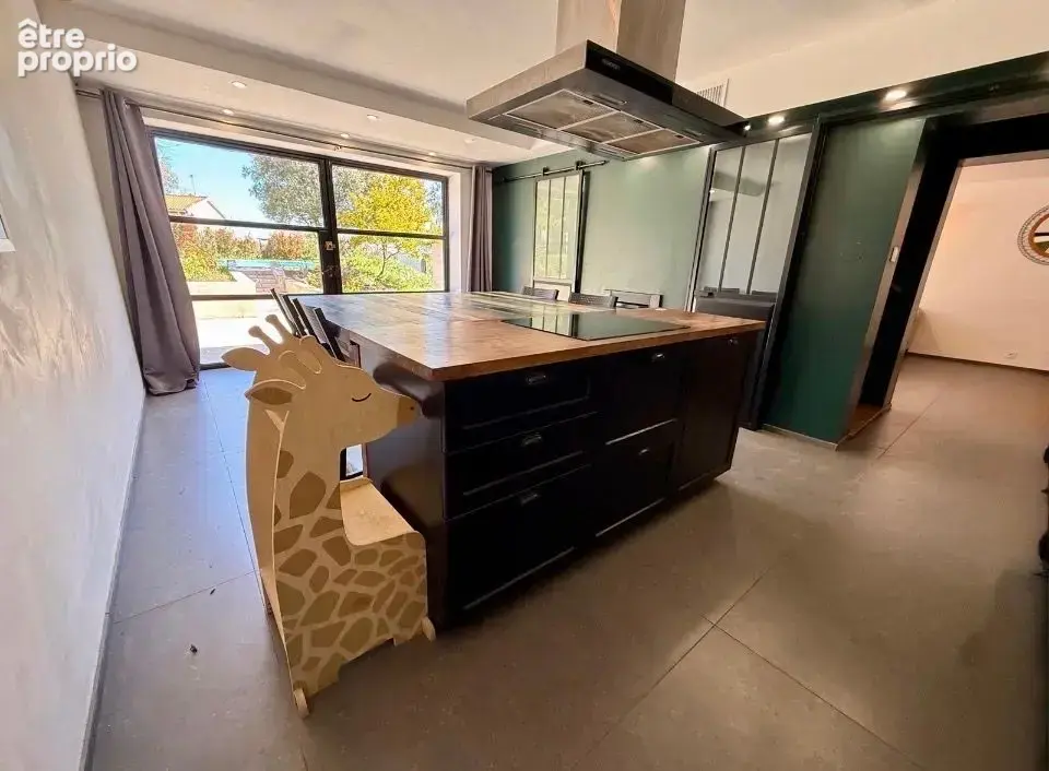 Maison familiale 7 chambres, avec piscine, secteur Mimet - photo 8