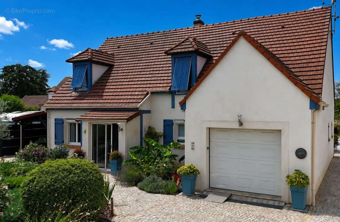 Maison familiale 5 pièces, secteur Maintenon proche 8 mn Gare - photo 12