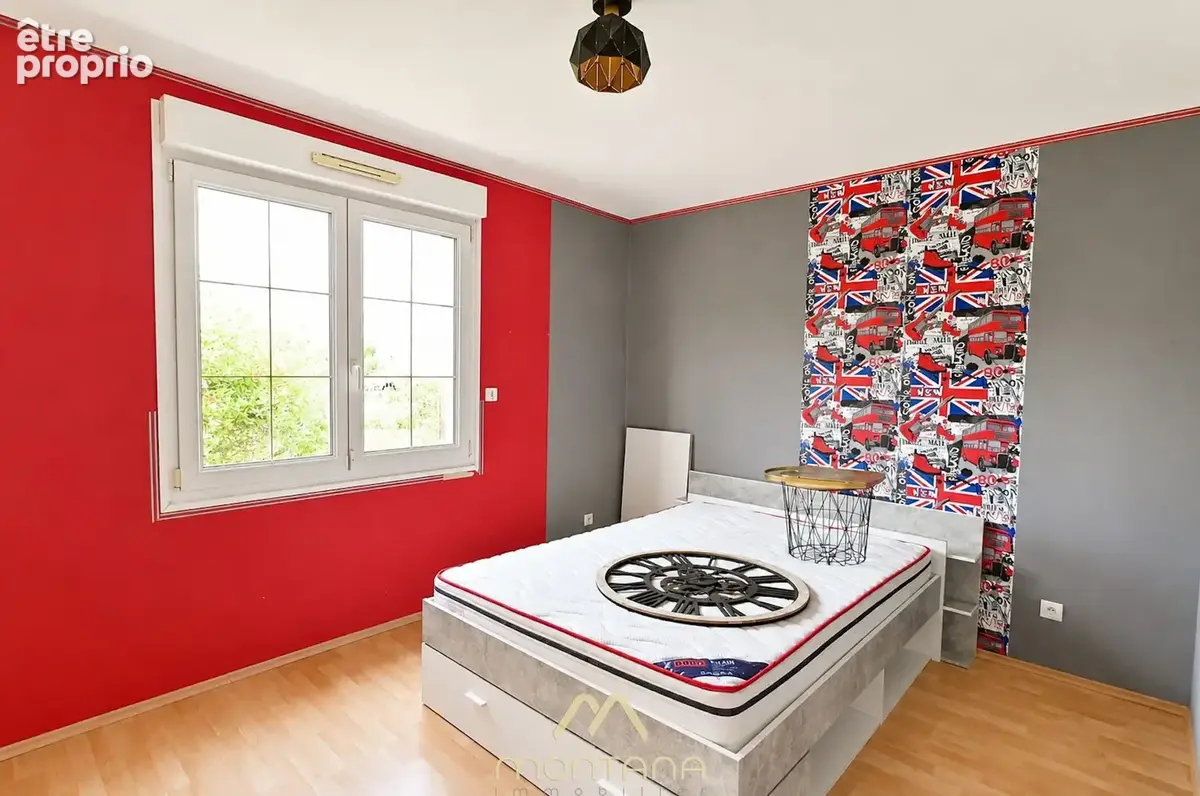 Maison 218 m² à Audun-Le-Roman  - photo 7