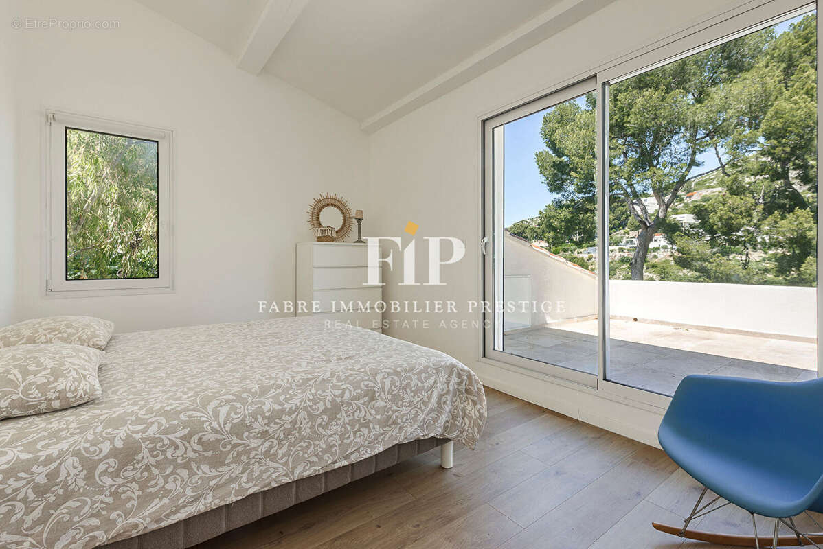 Maison à MARSEILLE-9E