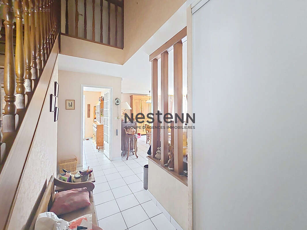 A VENDRE Maison 4 chambres avec vie de plain-pied sous-sol total à Escoville - photo 16