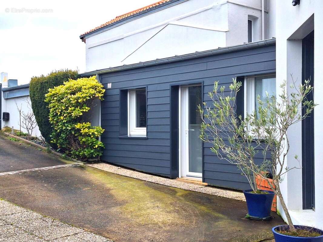 Maison à SAINT-JULIEN-DE-CONCELLES