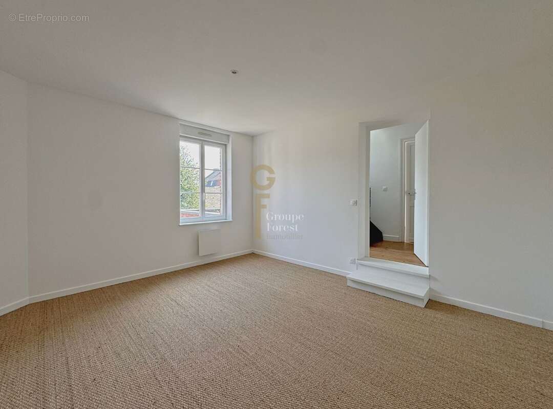 Maison 203 m² à Marquette-Lez-Lille  - photo 8