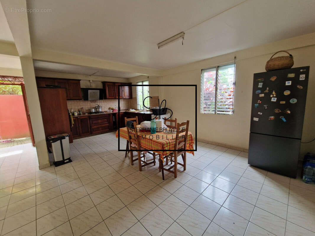 Maison à FORT-DE-FRANCE