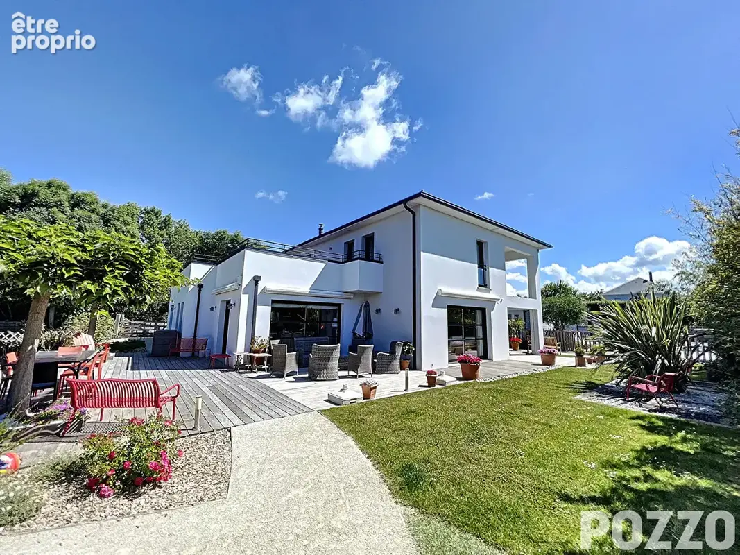 Maison à CAROLLES