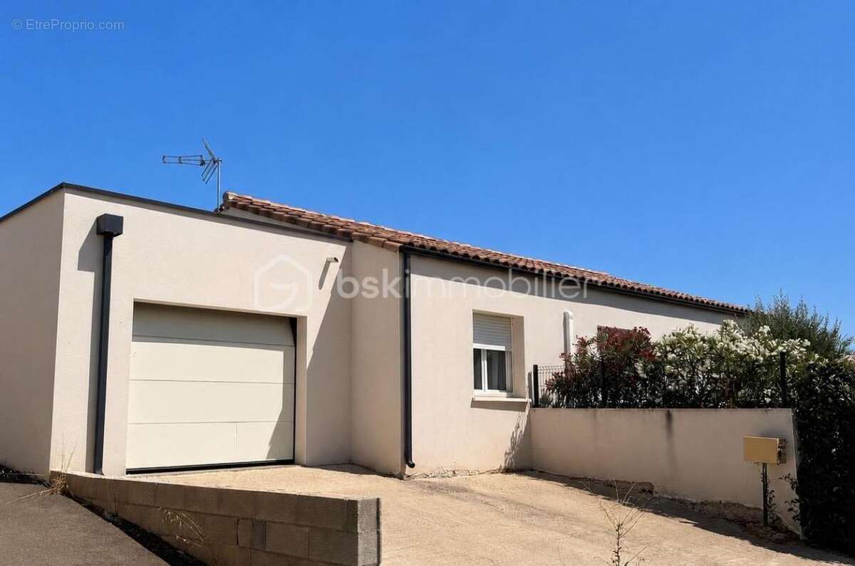 Maison 92 m² à Autignac  - photo 2