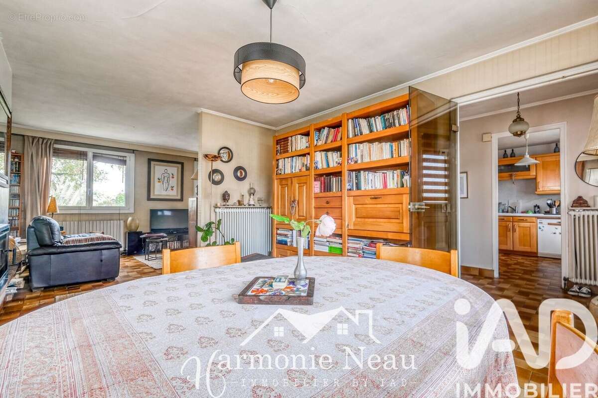 Photo 4 - Maison à LIVRY-GARGAN