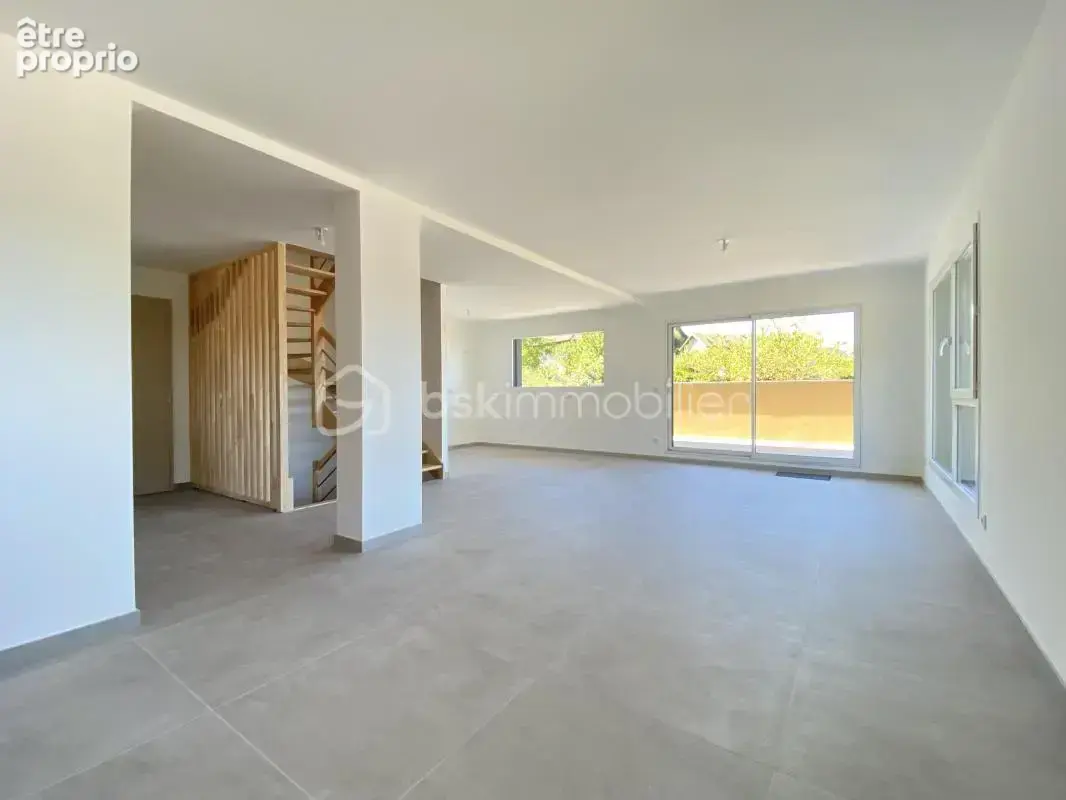 Magnifique maison 5 pièces sur 1088m2 de terrain à l'entrée de Sillingy - photo 2