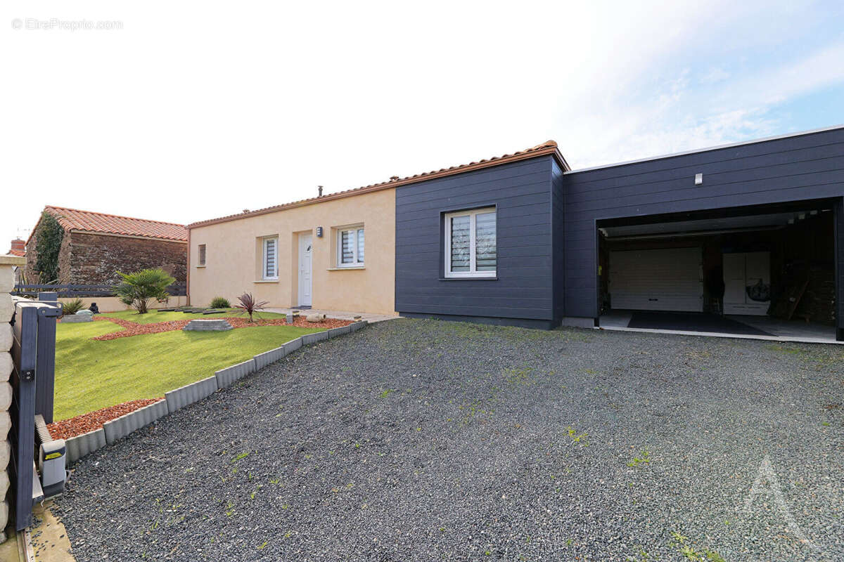 Maison à CHAVAGNES-EN-PAILLERS