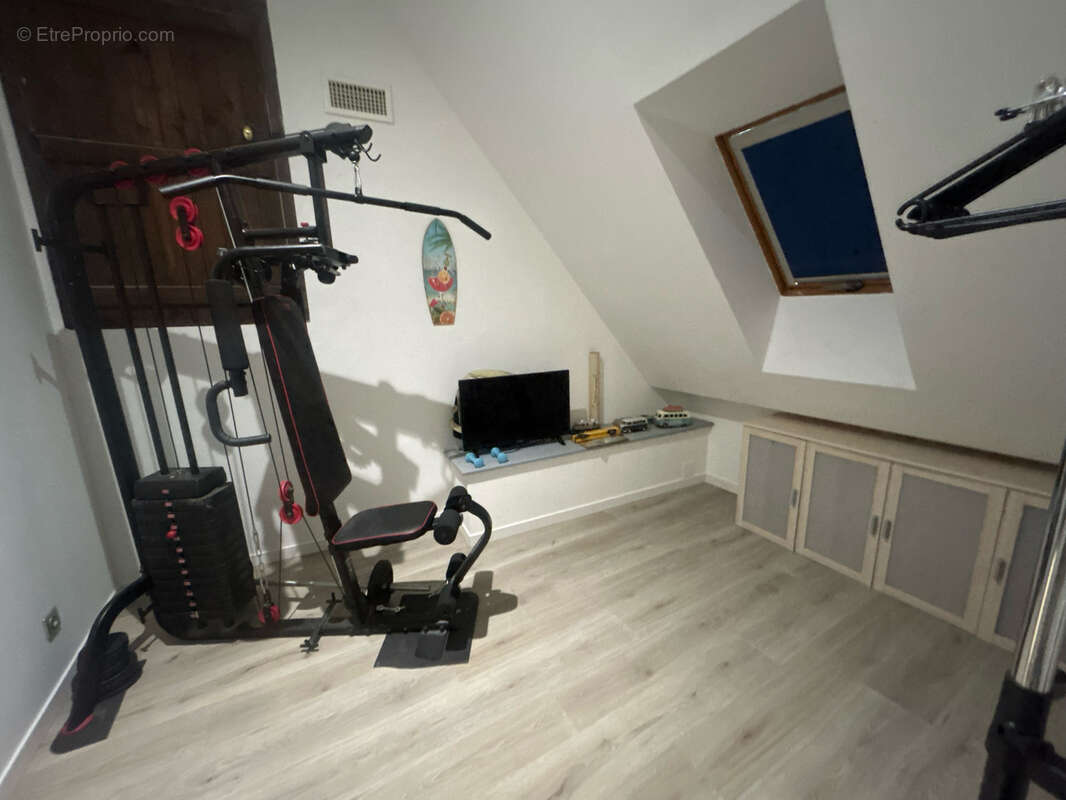 Grande maison familiale de 185 m2   À seulement 10 minutes de Périgueux est - photo 16