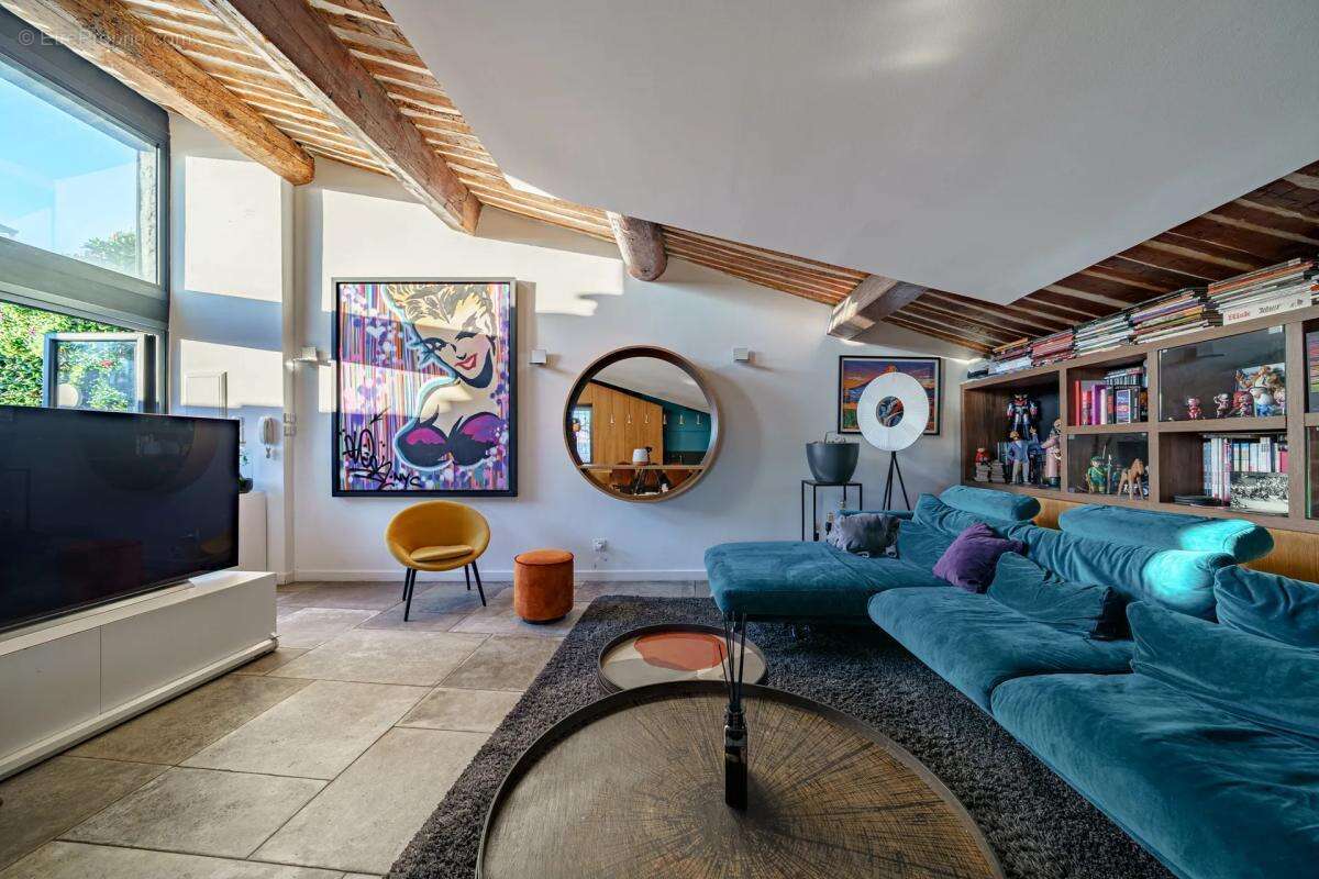 Appartement à AIX-EN-PROVENCE