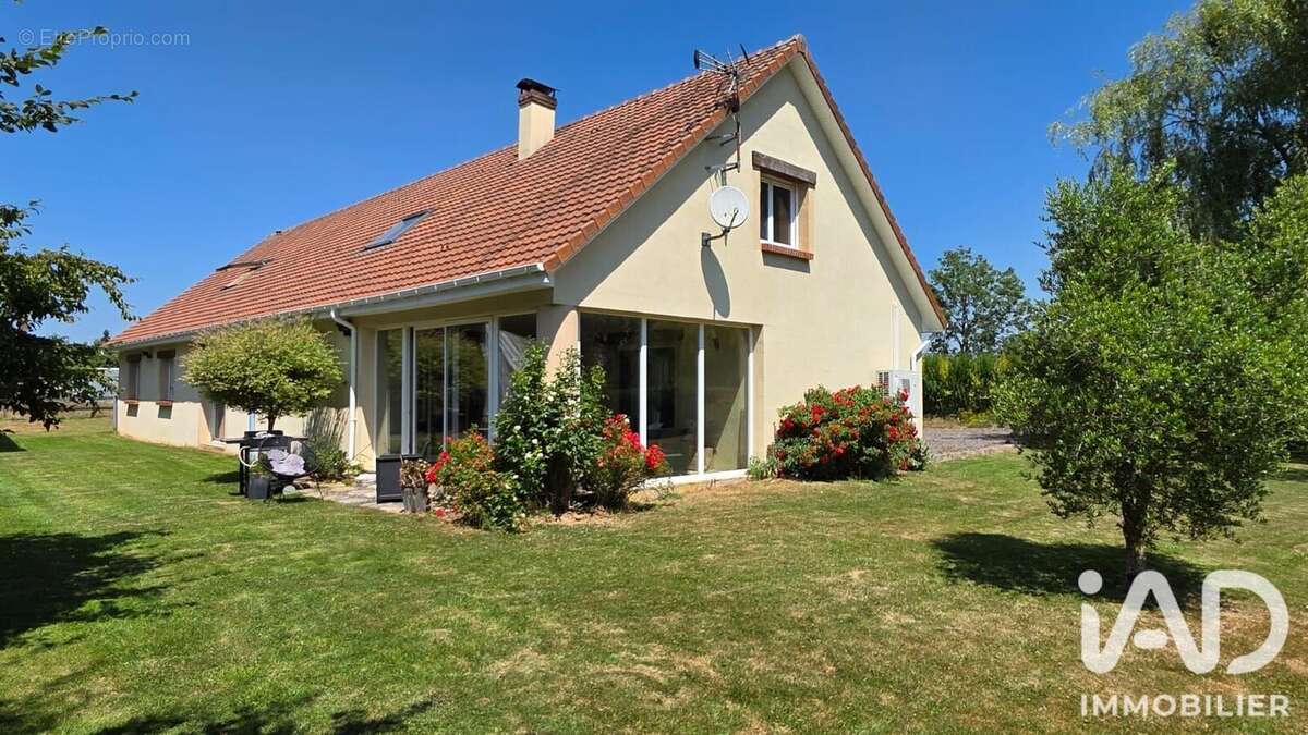 Maison 240 m² à Mathonville  - photo 2