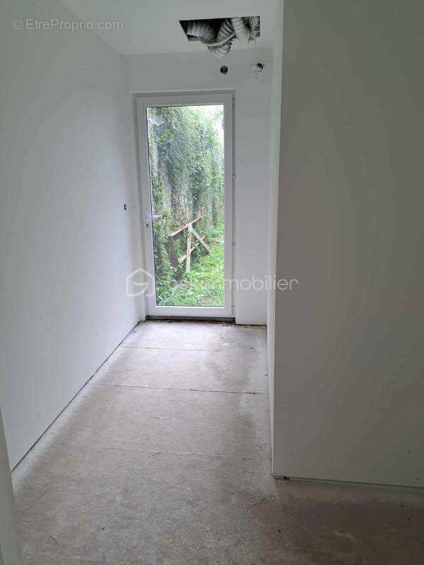 PROJET D’EXCEPTION : Villa contemporaine de 190 m² à finaliser - photo 10