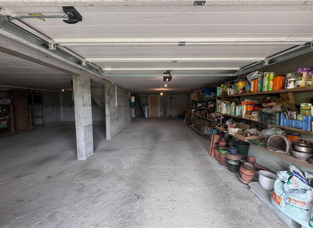 Maison à LA ROCHE-NOIRE