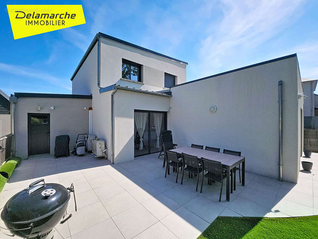 A vendre maison climatisée Brehal  6 pièces vie de plain pied avec des belles prestations - photo 16
