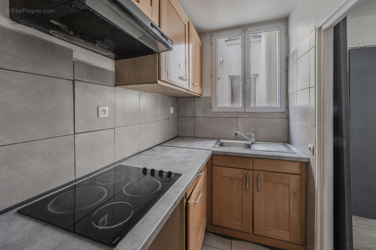 Appartement à PARIS-19E