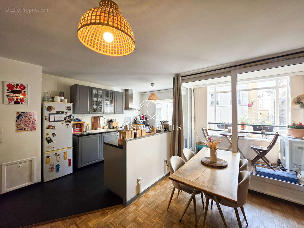 Appartement à LYON-7E