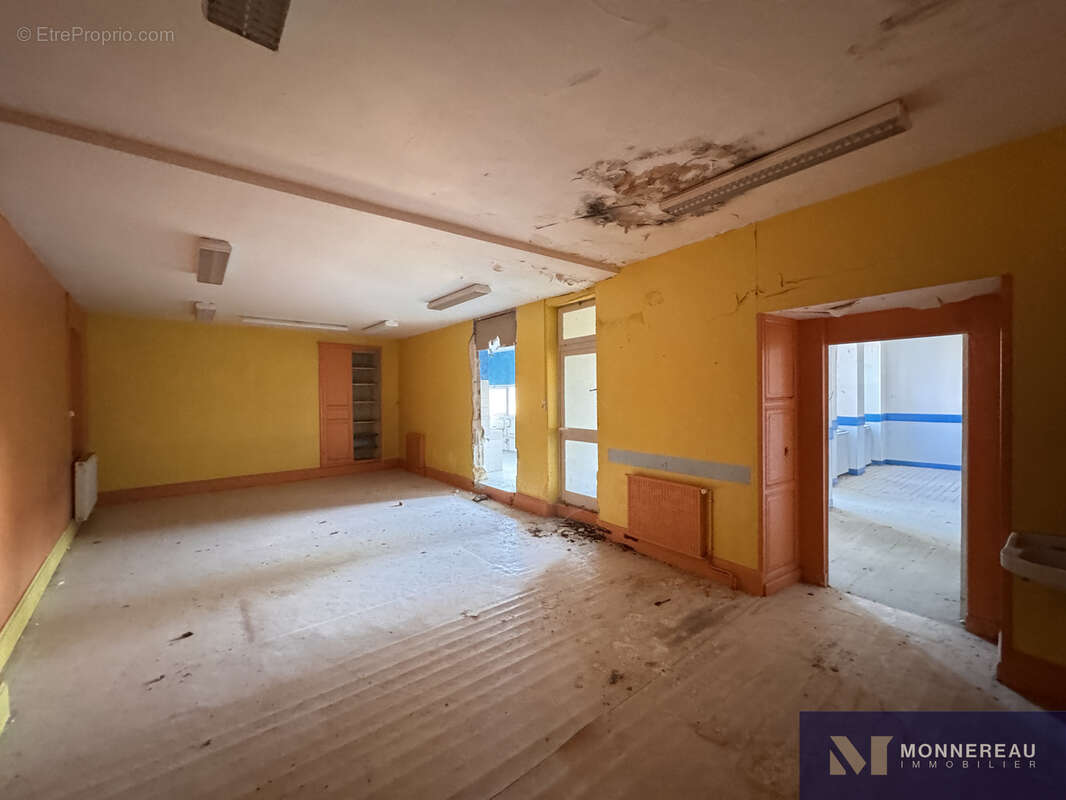 Immeuble de ville de 400m2 hab - photo 7