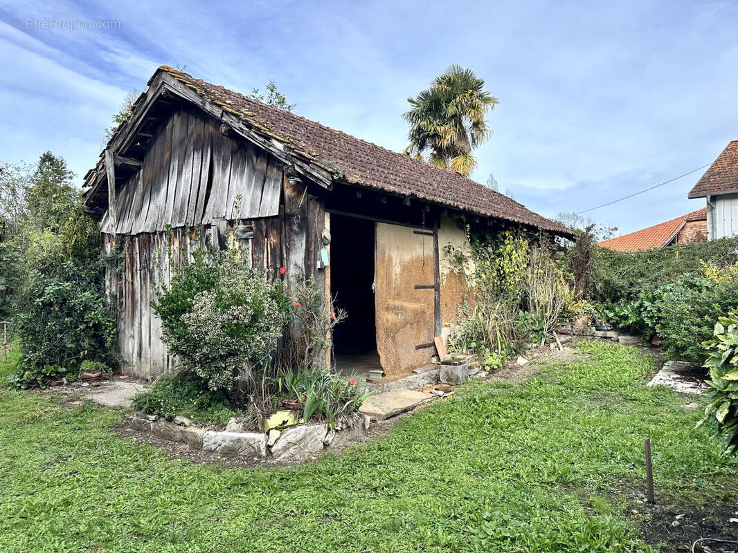 Maison à AUTEVIELLE-SAINT-MARTIN-BIDEREN