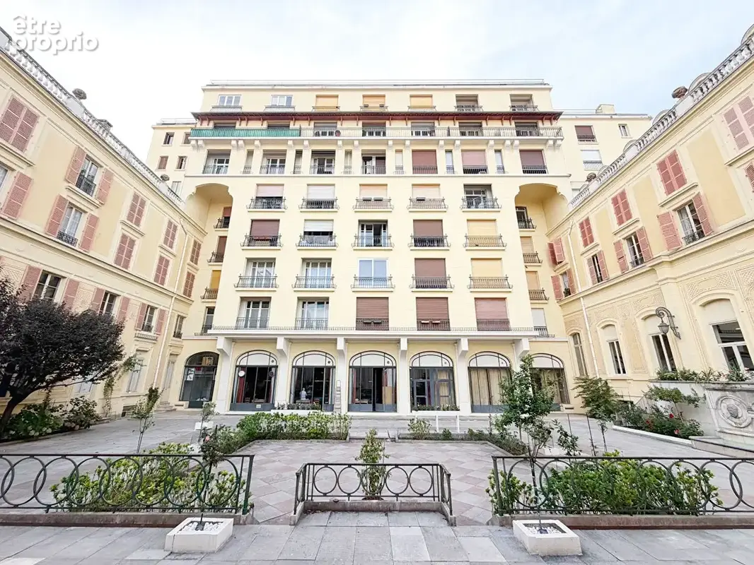 Appartement à VICHY