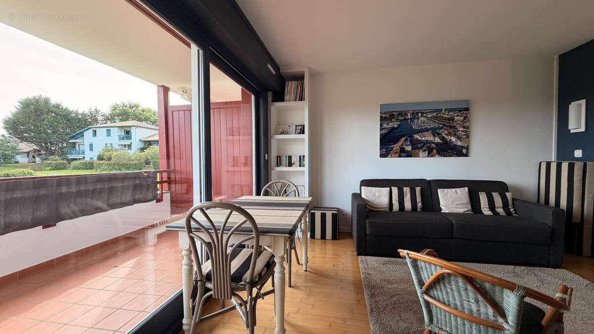 Appartement à ARCANGUES