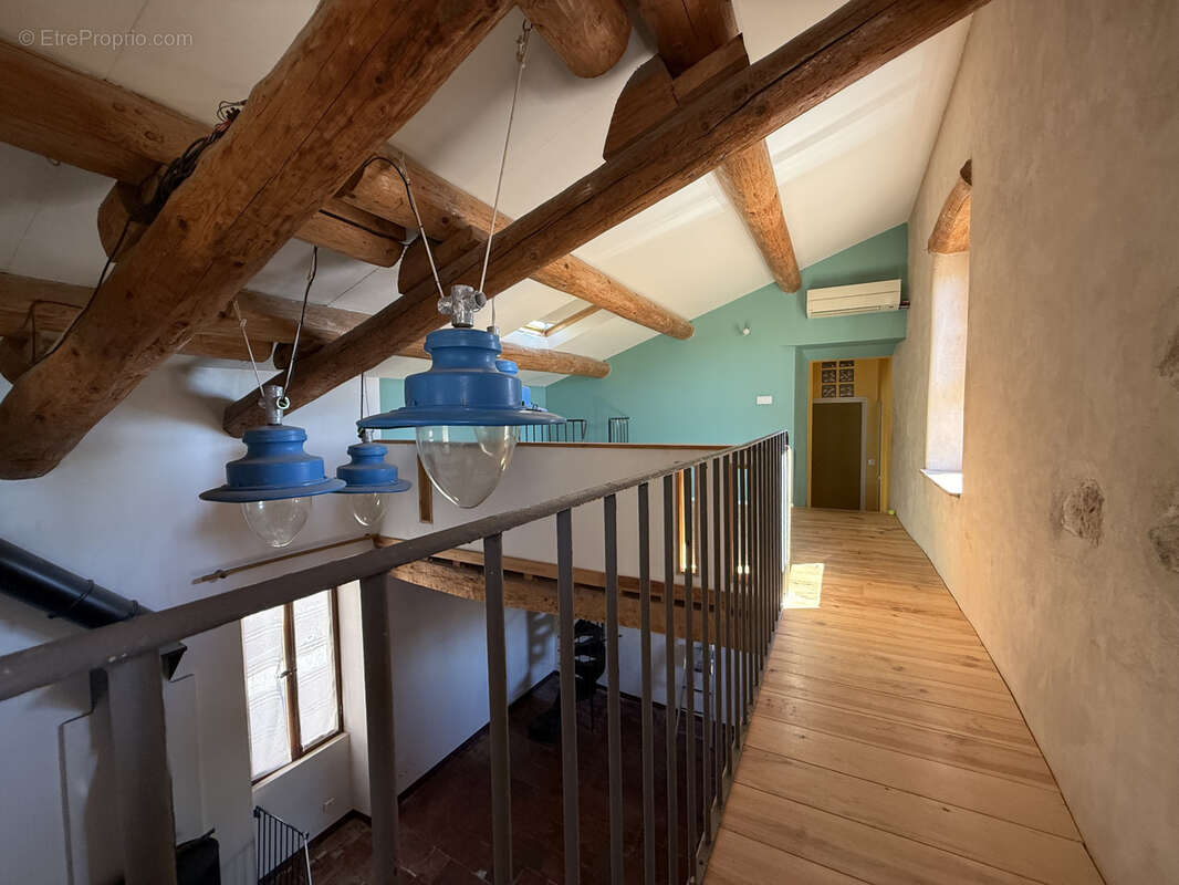 Maison à MONTPEYROUX