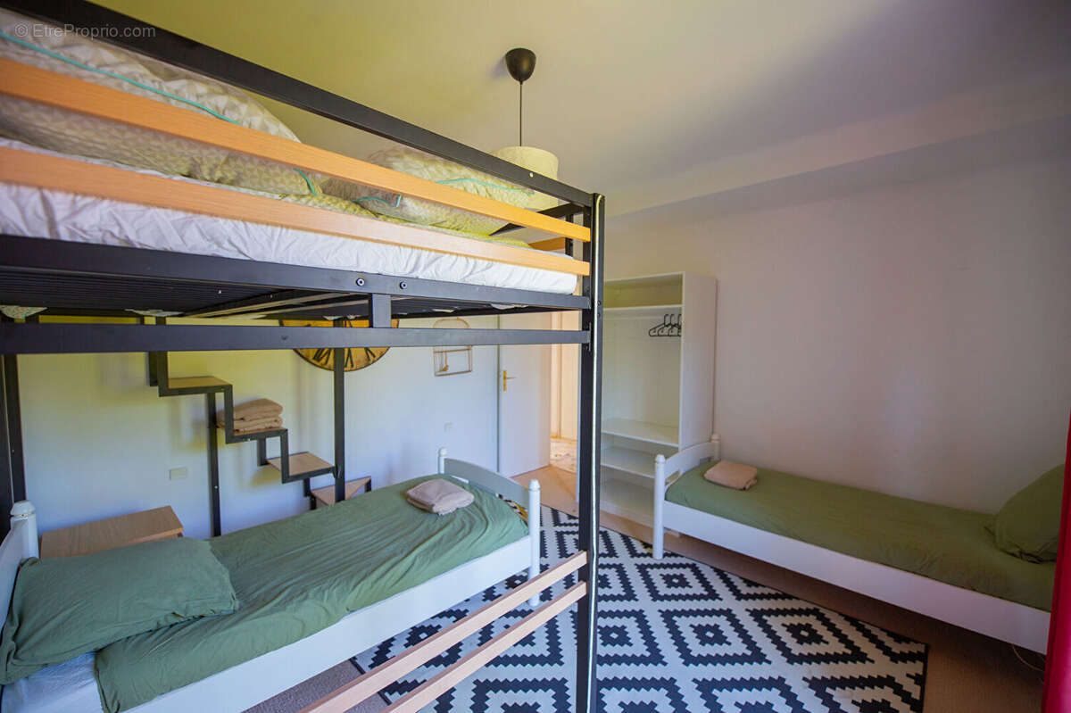 Maison à MANDELIEU-LA-NAPOULE