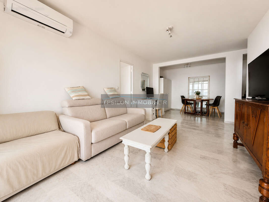 Appartement à ROQUEBRUNE-CAP-MARTIN