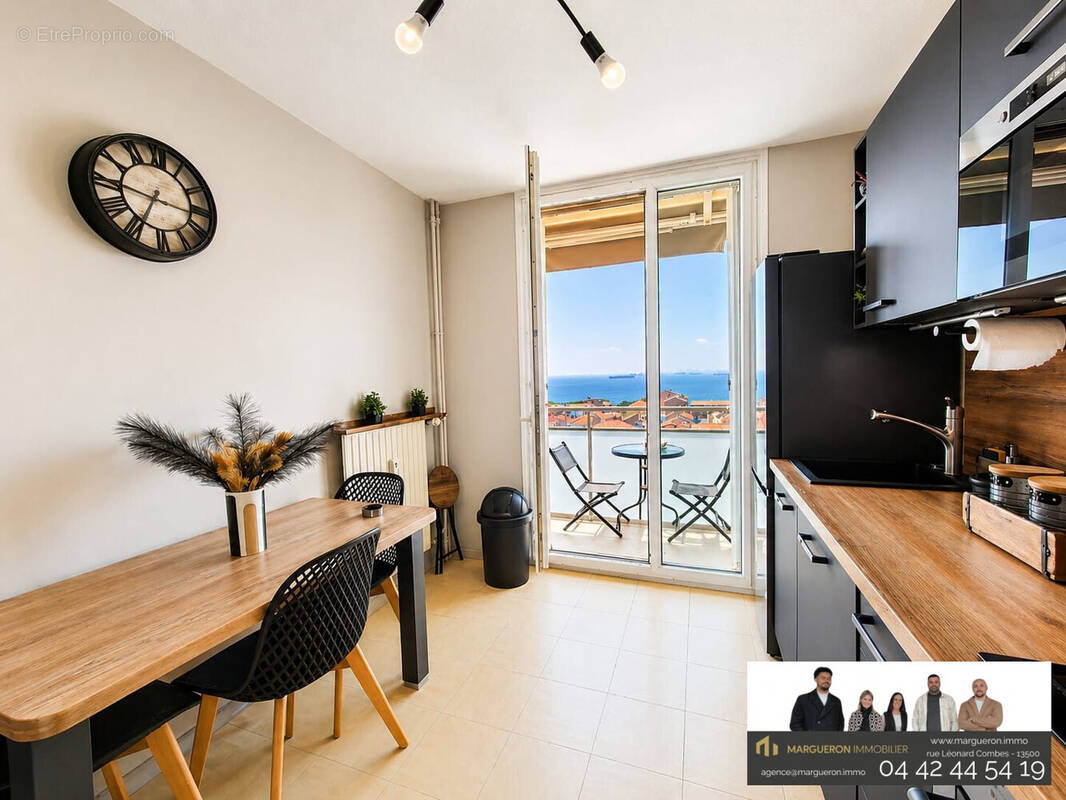 Appartement à PORT-DE-BOUC