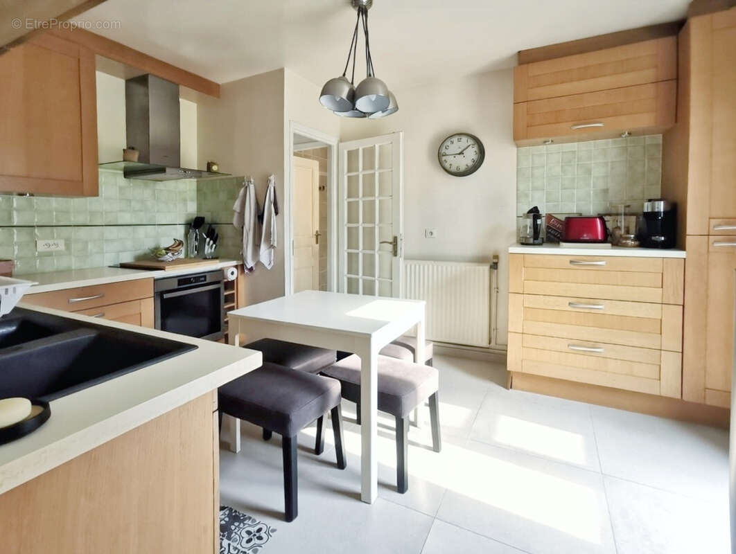 Maison à MAGNY-LES-HAMEAUX