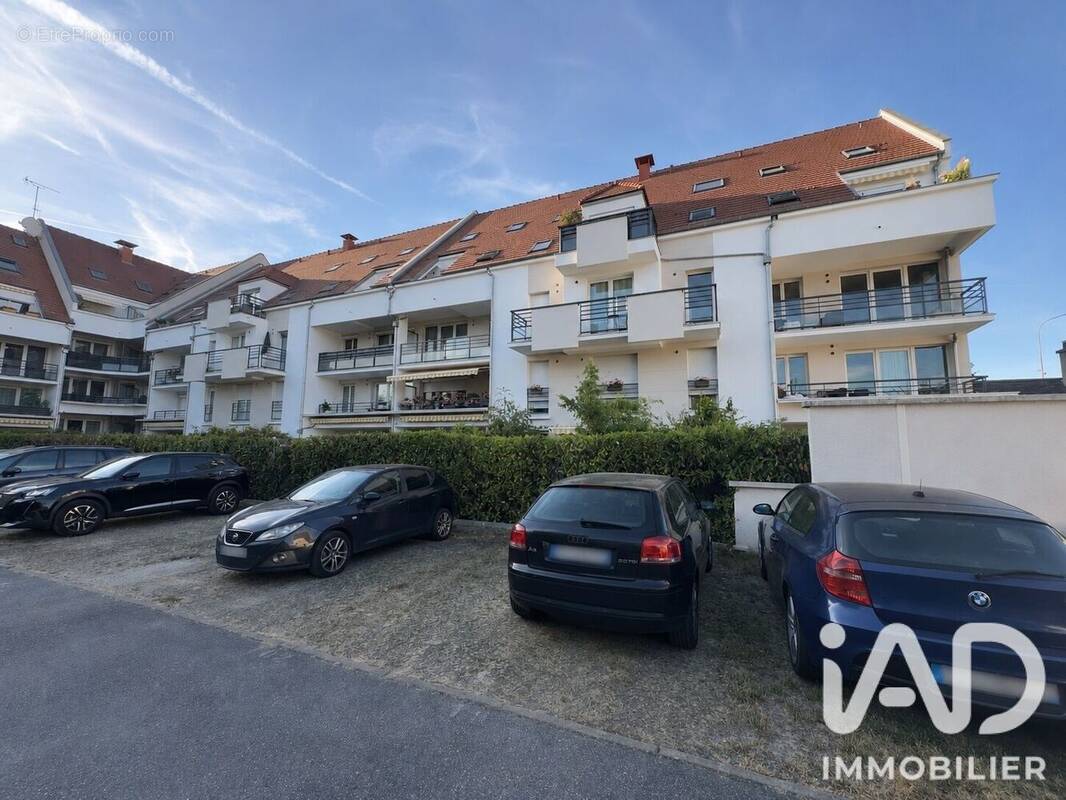 Photo 1 - Appartement à MONTLHERY