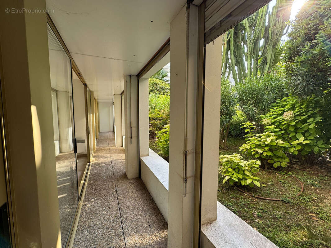 Appartement à MENTON