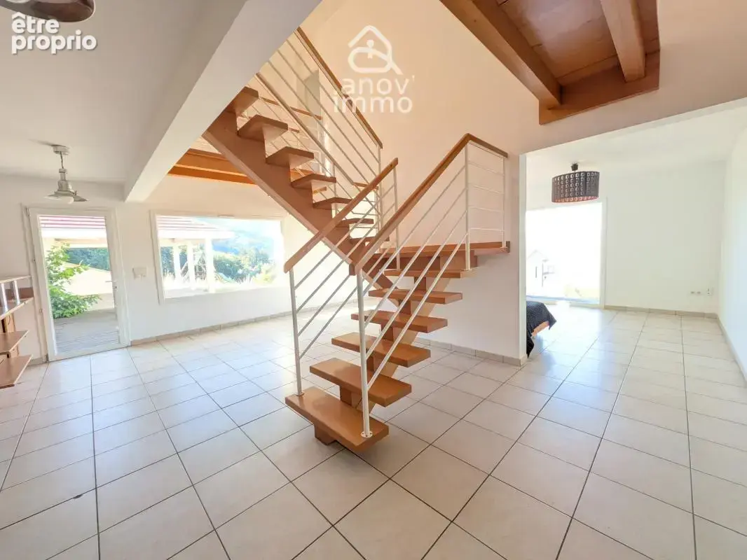 Maison Récente de 156m2 sur 1600m2 à Saint Martin d'Uriage - photo 15